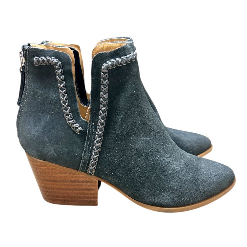 Dolce Vita Grey Suede Bootie Size‎ 7 Dylan